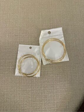 Classic Gold Hoop Earrings Set for Women - Lightweight Fashion Hoops
